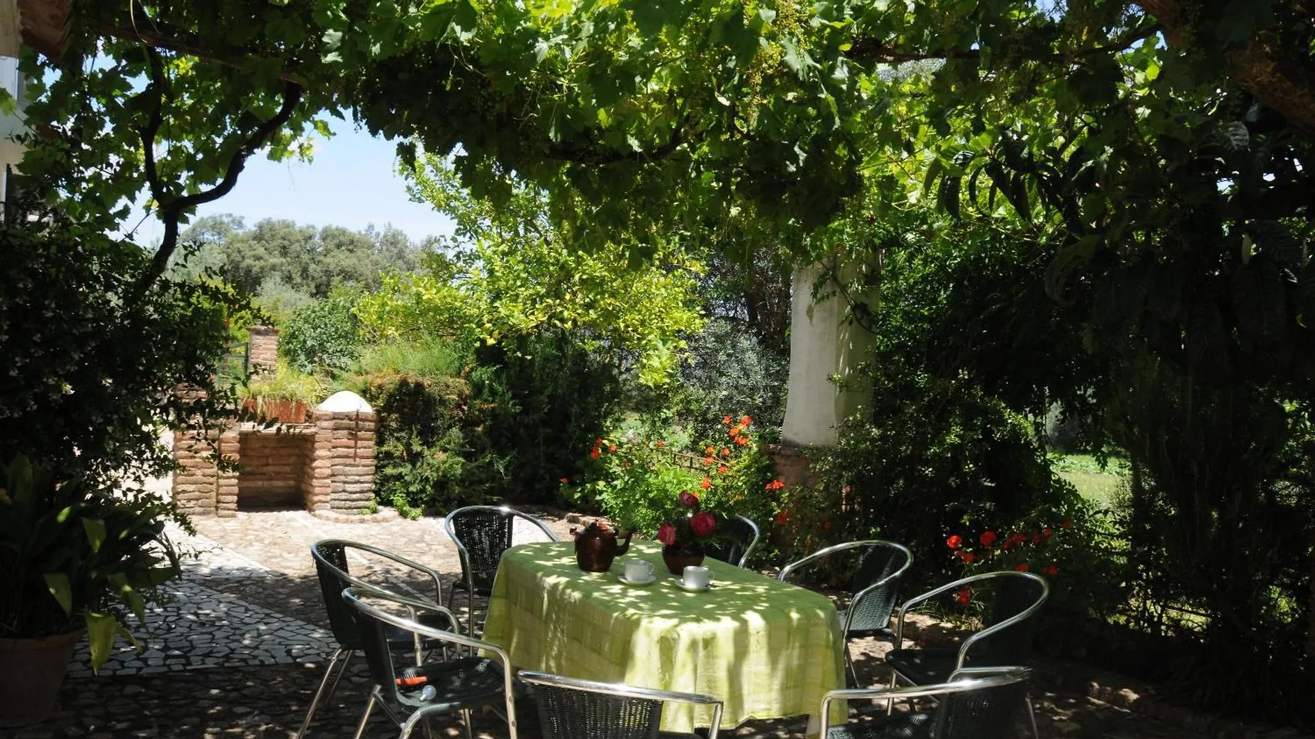 Holiday home Finca Ecologica Morera Aroche